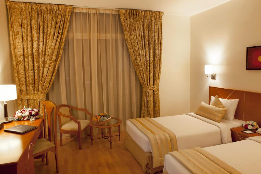 Landmark Hotel Dubai Quarto foto